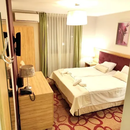 Mela Hotel